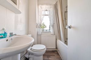 Photo 16- click for photo gallery